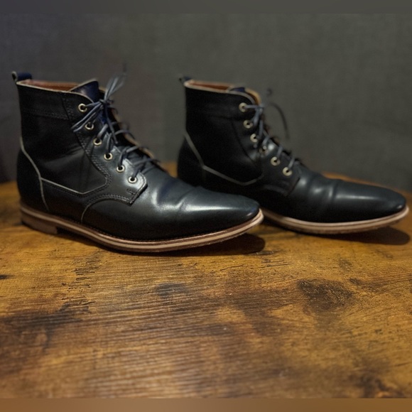 Helm Boots Sam 9.5 Black - Picture 8 of 9